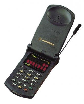 Сотовый телефон Motorola StarTac (1996)